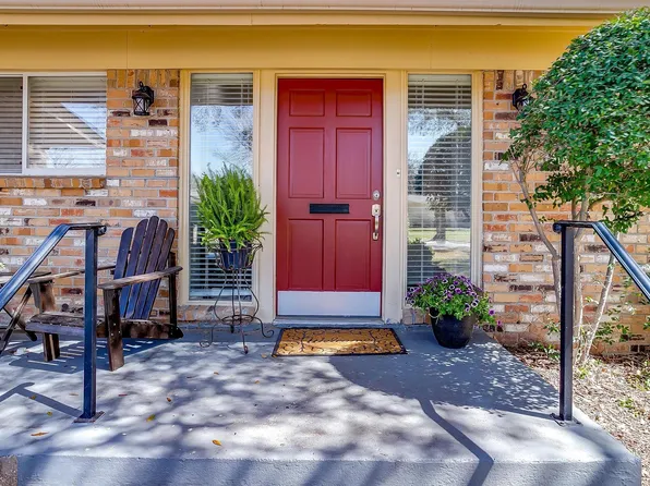 4109 Piedmont Rd, Fort Worth, TX 76116