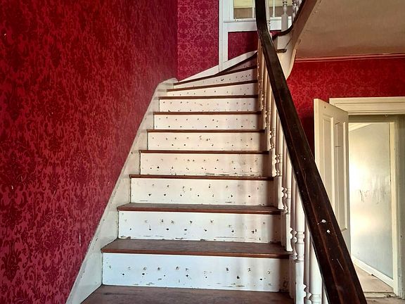 5th image of 3308 Camargo Rd