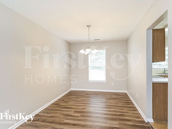 5th image of 2816 Bridgeville Ln
