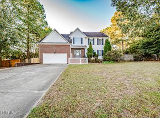 154 Cresthaven Dr, Sanford, NC 27332