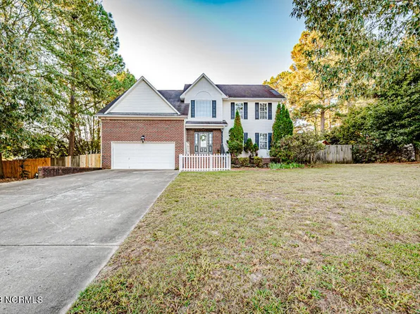 154 Cresthaven Drive, Sanford, NC 27332