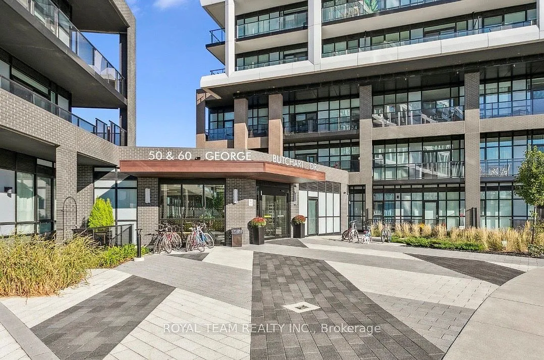 Building Photo - 60 George Butchart Dr #409