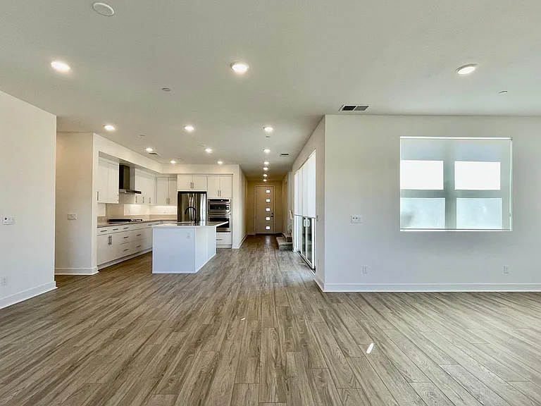 6533 Fischer Way — Photo 12