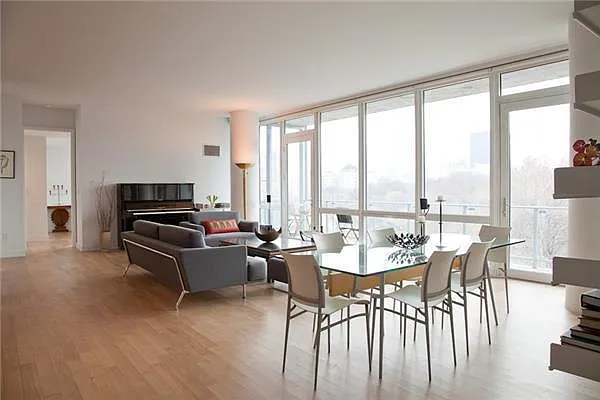 Rented by Alexander Hidalgo, Inc. | media 24