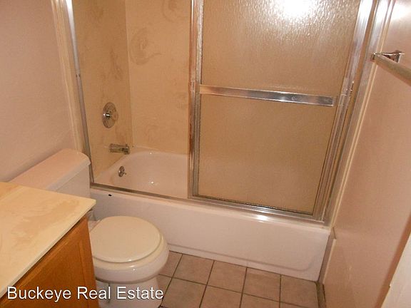 5th image of 773 Riverview Dr APT L