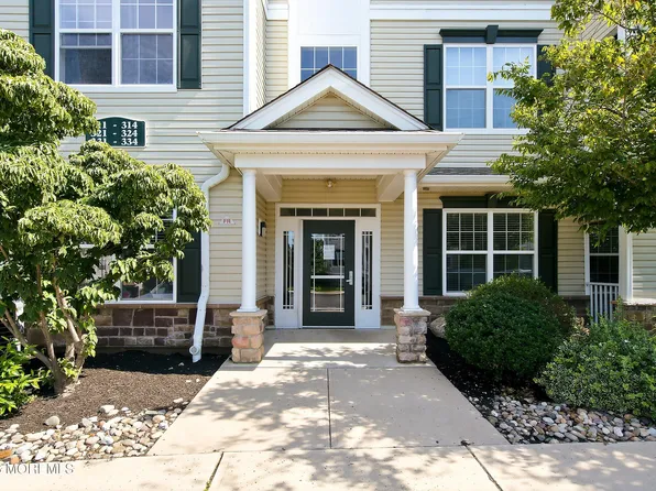 313 Mill Pond Way, Eatontown, NJ 07724