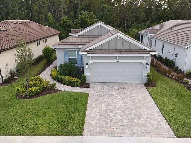 4605 Rosatti Rd — Photo 2