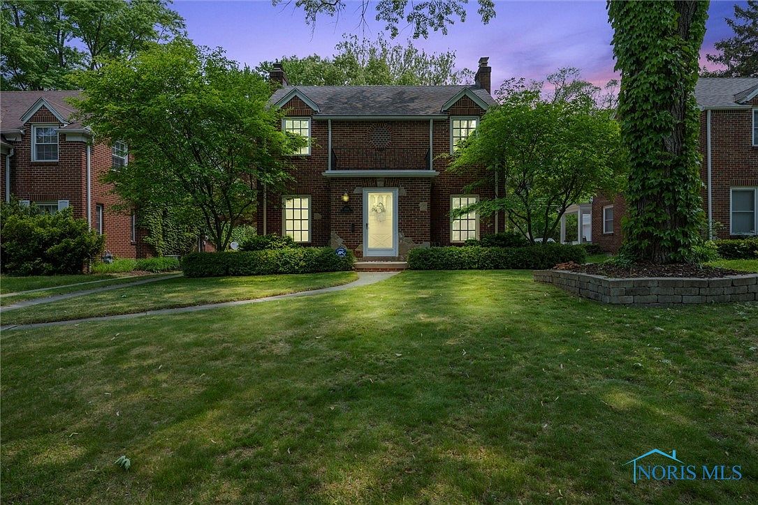 2824 Cheltenham Rd, Toledo, OH 43606 Zillow