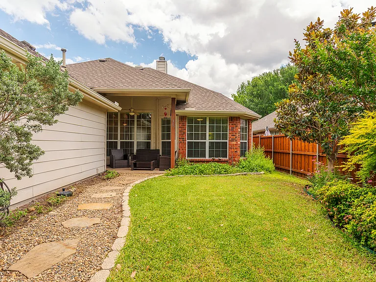 3704 Carmel Mountain Dr — Photo 23