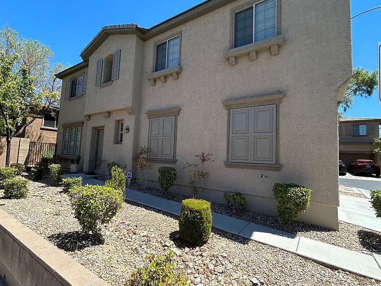 8961 Appellation Ave — Photo 27