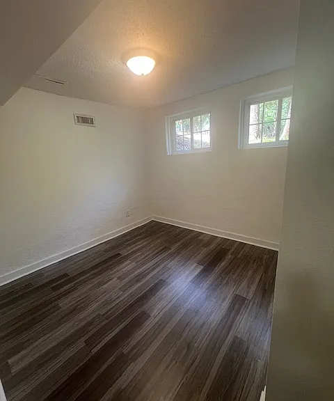 212 W Wood St #212B — Photo 2