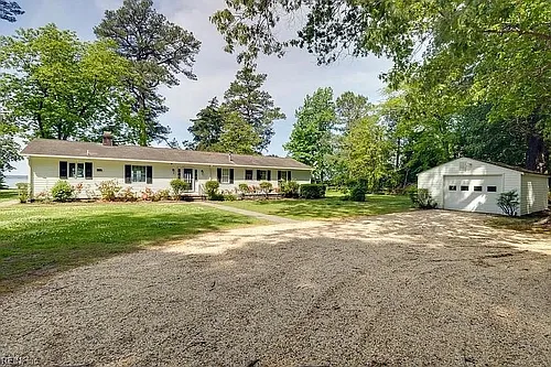 5198 Weaver Ln Photo 1