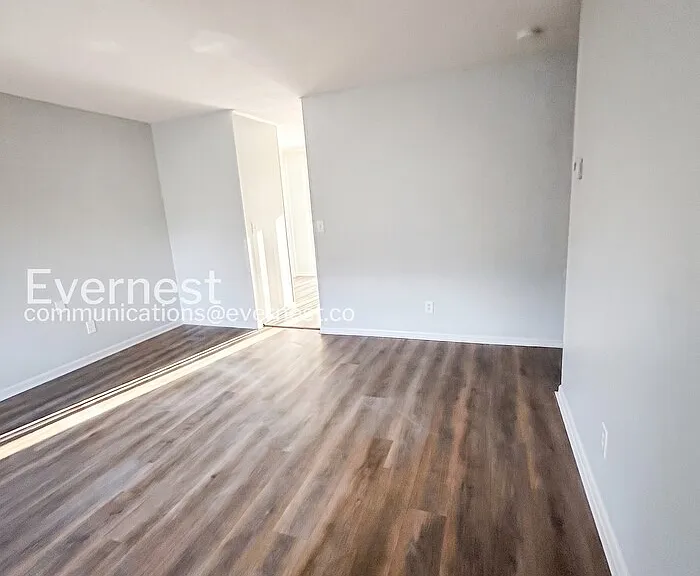 275 Efird St — Photo 5