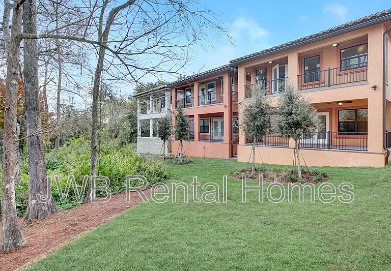 8859 Amalfi Ct — Photo 44
