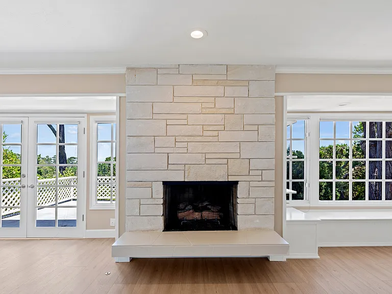 642 Toyon Dr — Photo 7