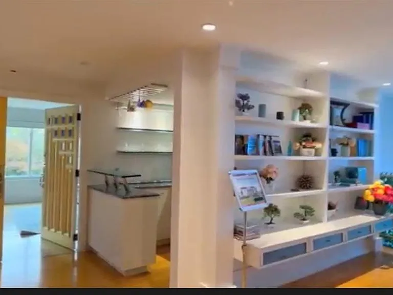 215-40 27th Ave — Photo 10