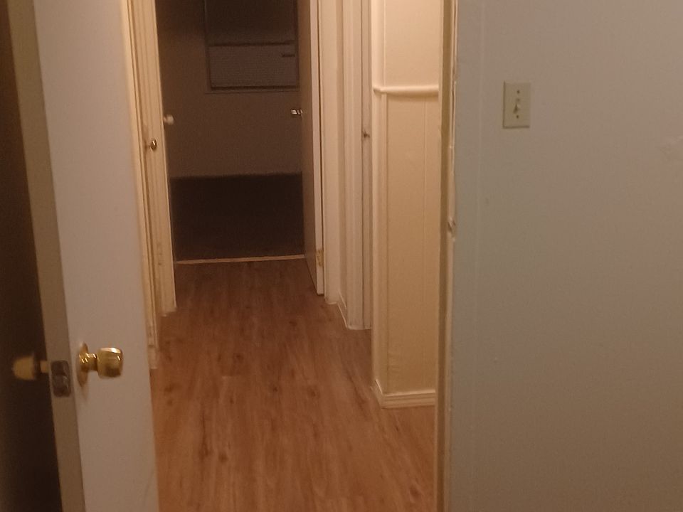 1st image of 130 S Abbie St #4