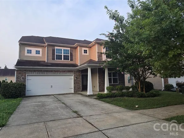 10427 Paisley Abbey Ln, Charlotte, NC 28278