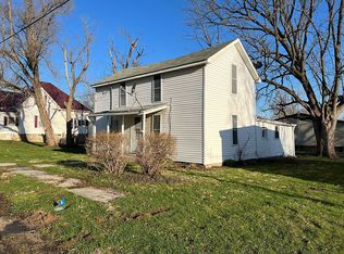 509 E 4th St, New London, MO 63459
