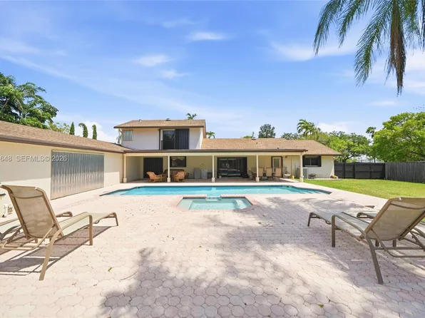 15130 SW 164th Ter, Miami, FL 33187