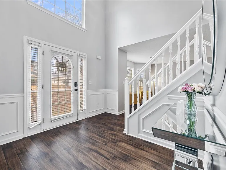6876 Foxfire Pl — Photo 2