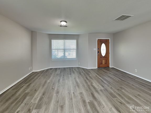 4th image of 229 Jersey Bnd