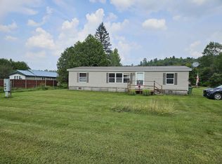 29 Anair Dr, Hardwick, VT 05843