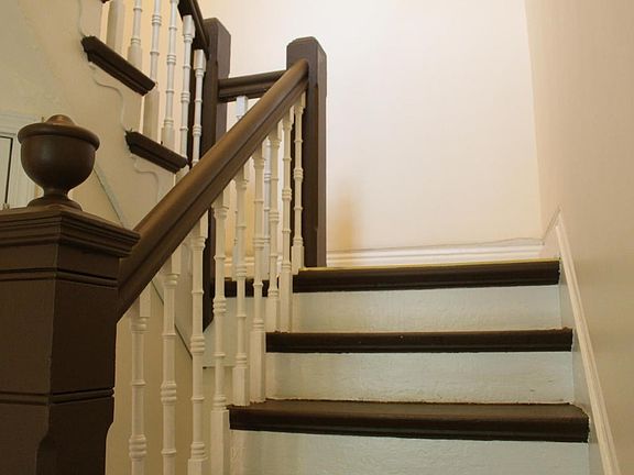 Beautiful staircase to 2nd floor