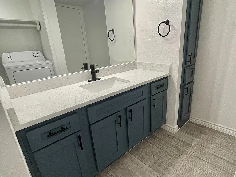 Bayou Park Apartments — Photo 5