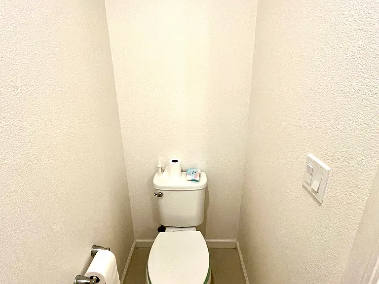 2013 Jubilee Dr #1 — Photo 8