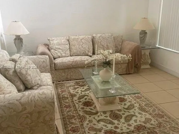 4245 Maggiore Way, West Palm Beach, FL 33409