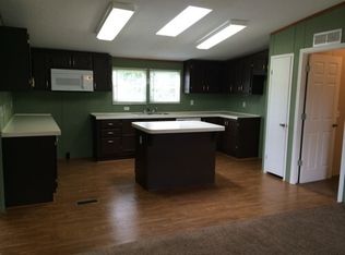 571 Clarence Gillen Rd, Sparta, TN 38583