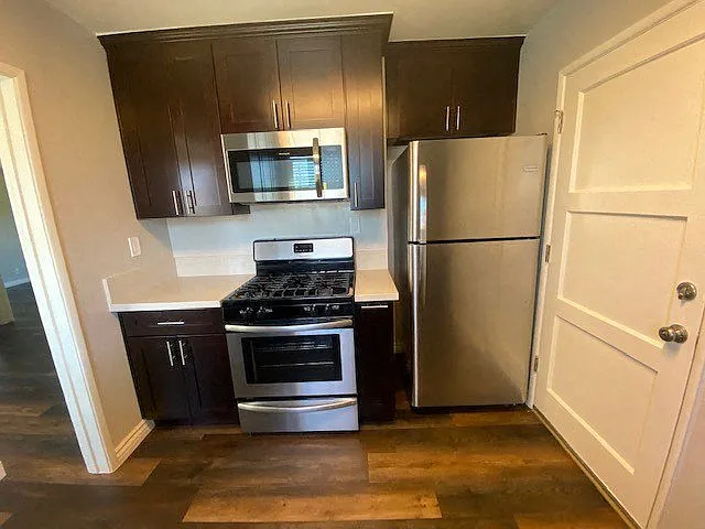 Hollypark Knolls Apartments — Photo 80