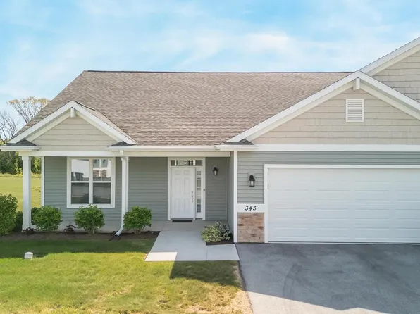 343 Greystone CIRCLE, Plymouth, WI 53073