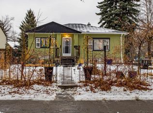 10903 132nd St NW, Edmonton, AB T5M 1E1