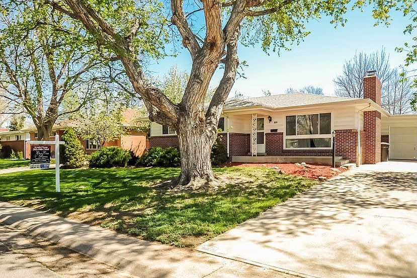 Welcome to 2656 S Dennison!