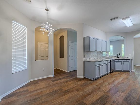 5th image of 6417 Rosefinch Ct Unit 102