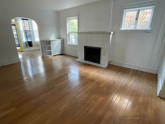 3rd image of 432 N 22nd St