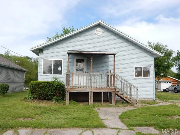 104 Short St, Wilsonville, IL 62093