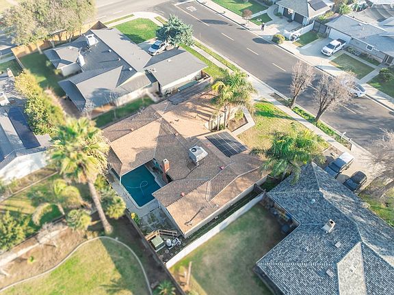 4th image of 120 W Magnolia Ave