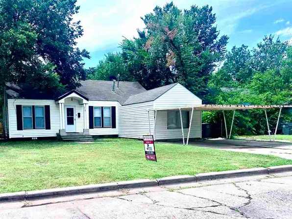 1710 NW Kinyon Ave, Lawton, OK 73507