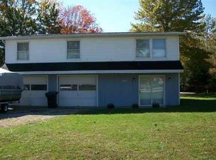 7927 E Cherokee Rd, Syracuse, IN 46567