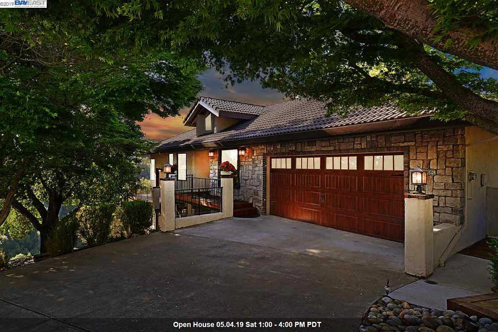 5656 Tree Ln photo 1
