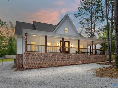 985 Pine Grove Rd, Harvest, AL, 35749