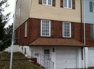 10882 Knights Rd, Philadelphia, PA 19154