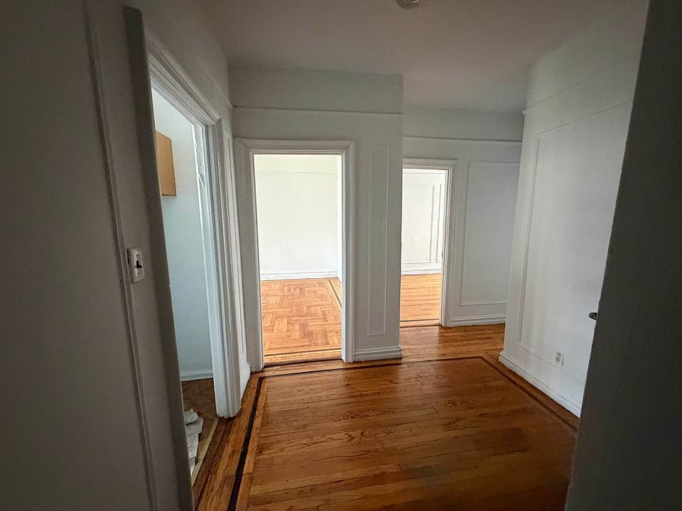 1st image of 3240 Riverdale Ave APT 3J