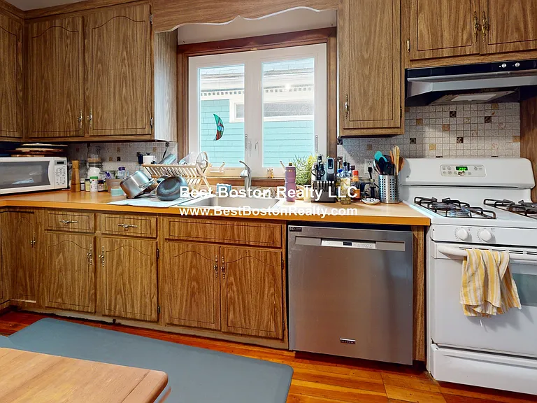 7 Holyoke Rd #2 — Photo 1