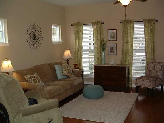 2nd image of 3010 Bienville Dr