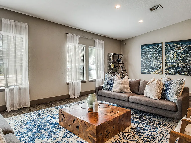 2624 Southern Hills Blvd — Photo 14