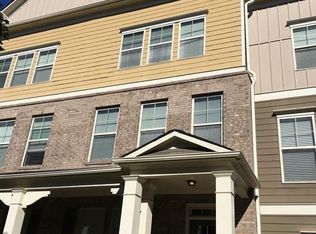 631 Grove Manor Park, Suwanee, GA 30024